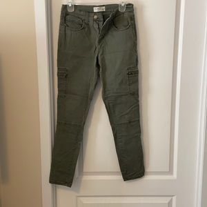 Army/olive green motto style skinny jeans